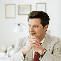 Eddie H Marín